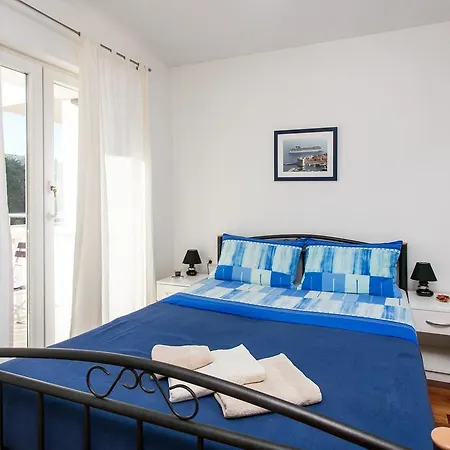 Busko Apartman *